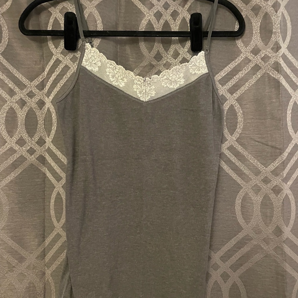 Aerie spaghetti strap tank top with lace